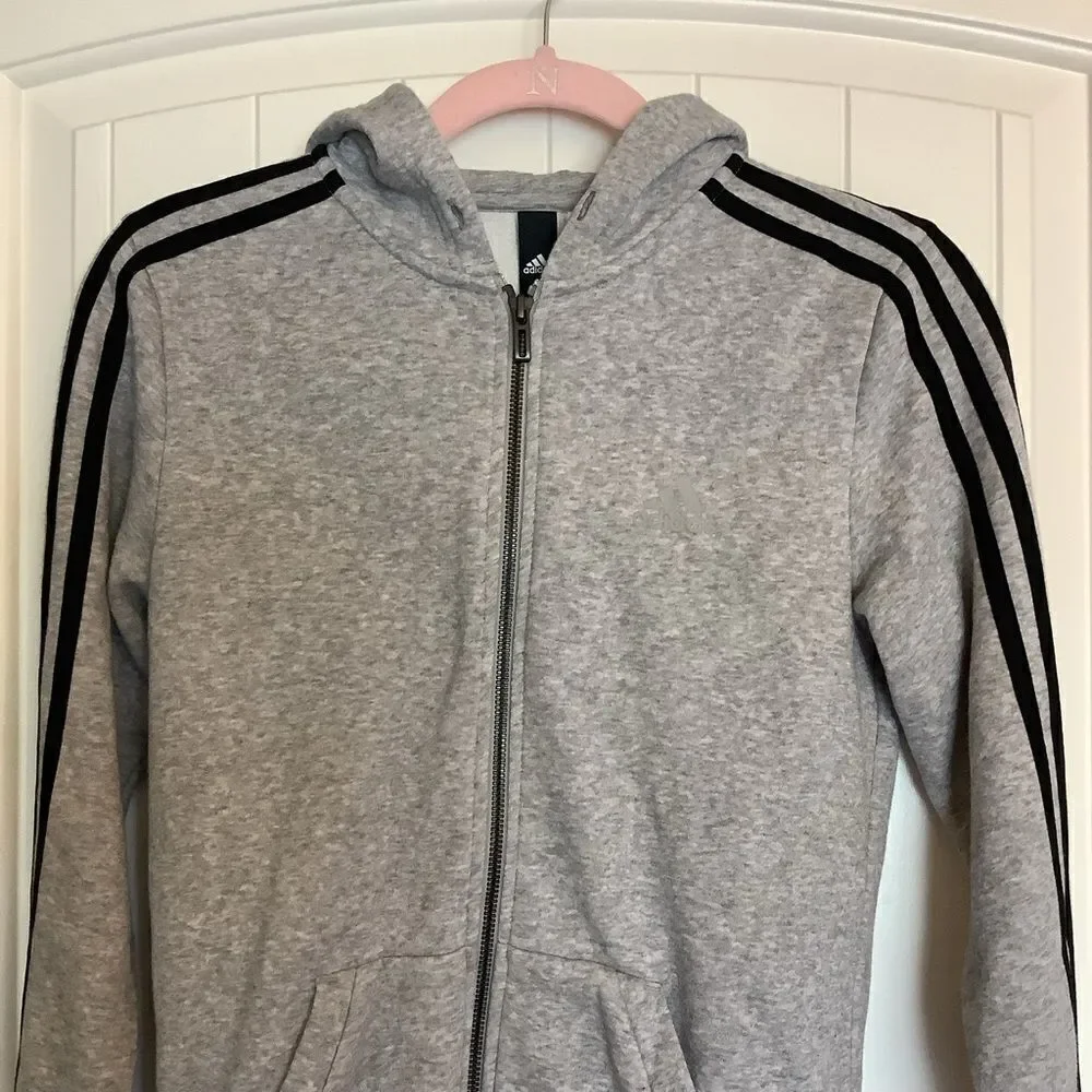 Adidas Gray Zip Up Hoodie 🧢‎